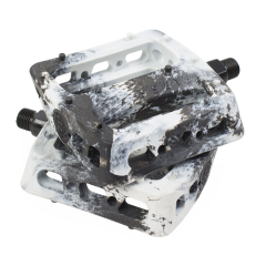Odyssey Twisted Pro PC Pedal (Beyaz/Siyah)